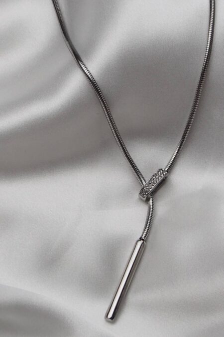 Αυσάλινο κολιέ Alina σε ασημί χρώμα