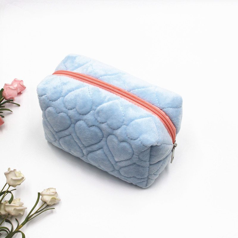Cute fluffy Heart Polyester make up bag - Light blue